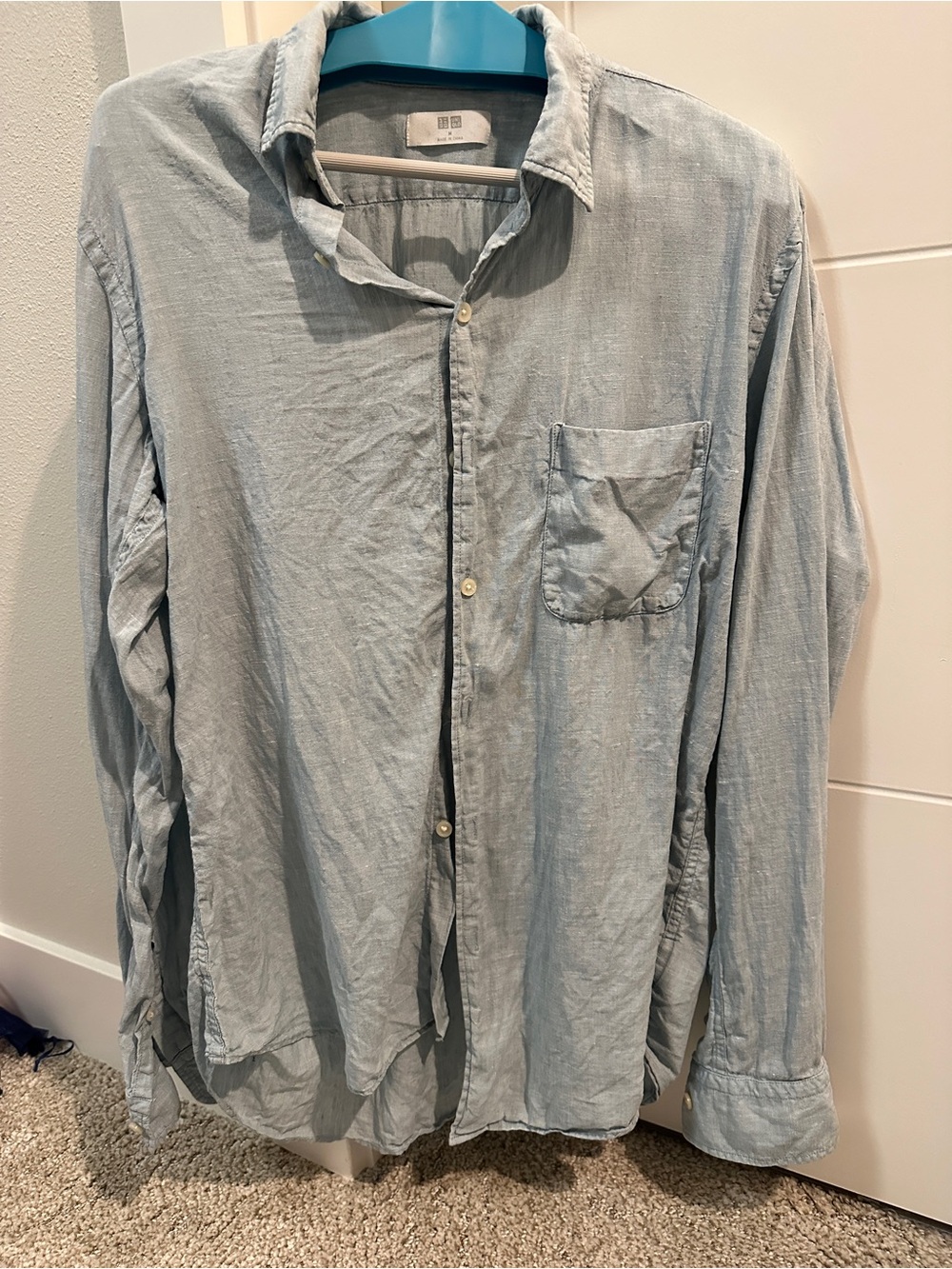 Uniqlo Light Blue Men's Linen Shirt -size M